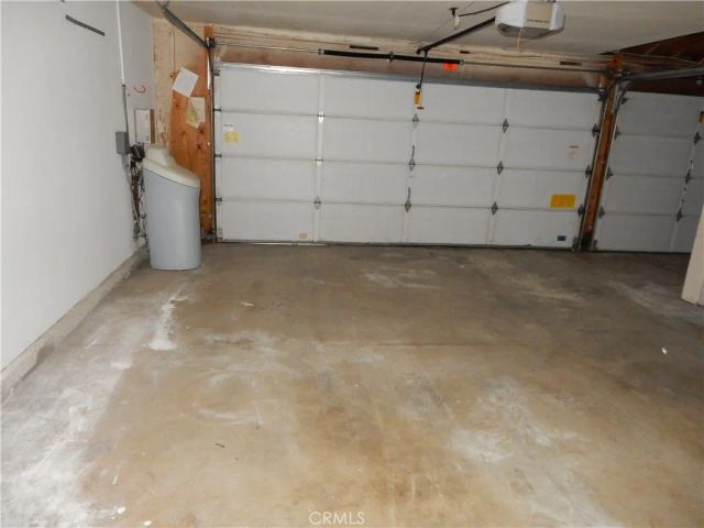 2819 W Calle Celeste, Rialto, CA 92377