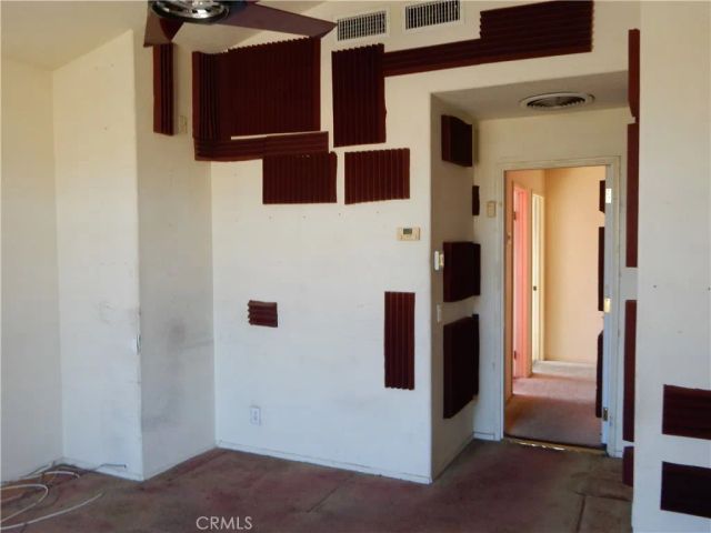 2819 W Calle Celeste, Rialto, CA 92377