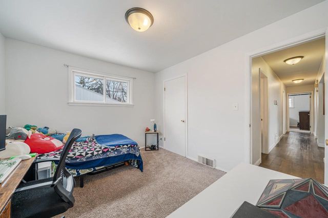 407 E CALUMET STREET, Appleton, WI 54915