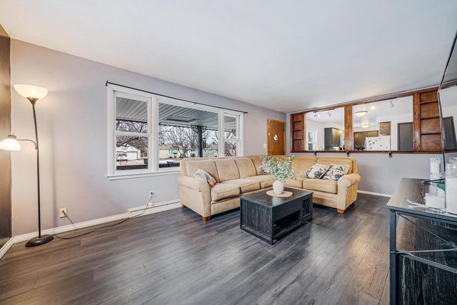 407 E CALUMET STREET, Appleton, WI 54915