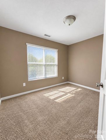 117 Lookout Point Place, Mooresville, NC 28115