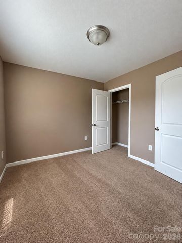 117 Lookout Point Place, Mooresville, NC 28115