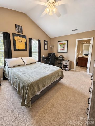 117 Lookout Point Place, Mooresville, NC 28115