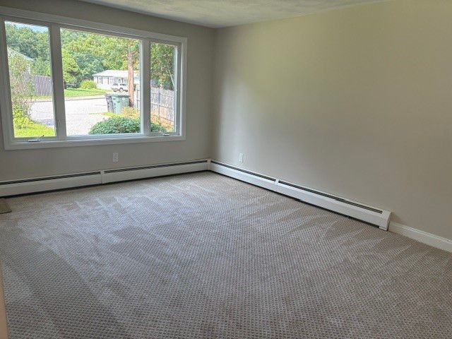 20 Colonial Road, Coventry, RI 02816