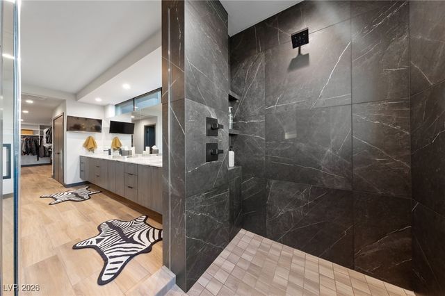 38 Promenade Isle Lane, Henderson, NV 89011