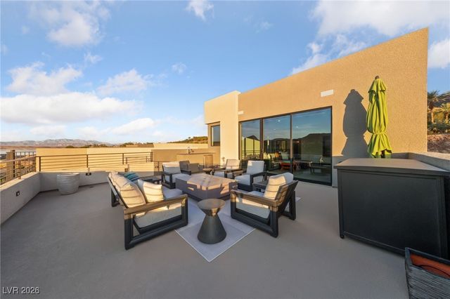 38 Promenade Isle Lane, Henderson, NV 89011