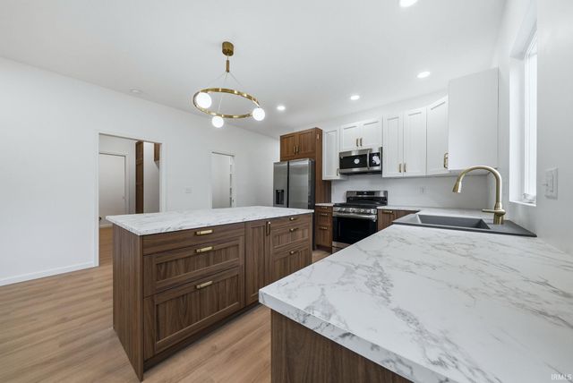 1005 Schirmeyer Street, Decatur, IN 46733