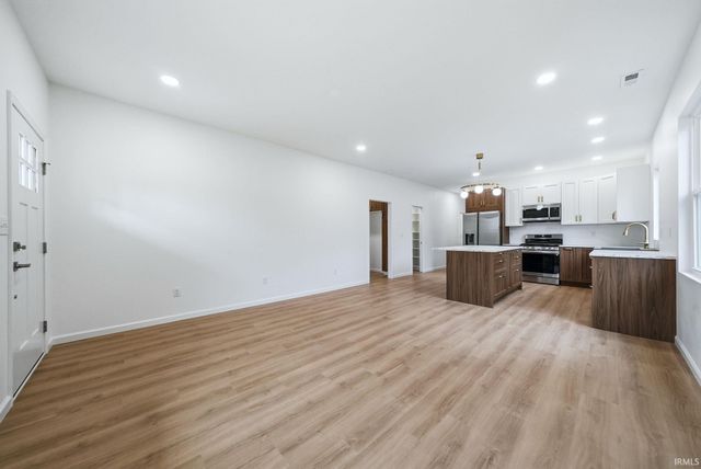1005 Schirmeyer Street, Decatur, IN 46733