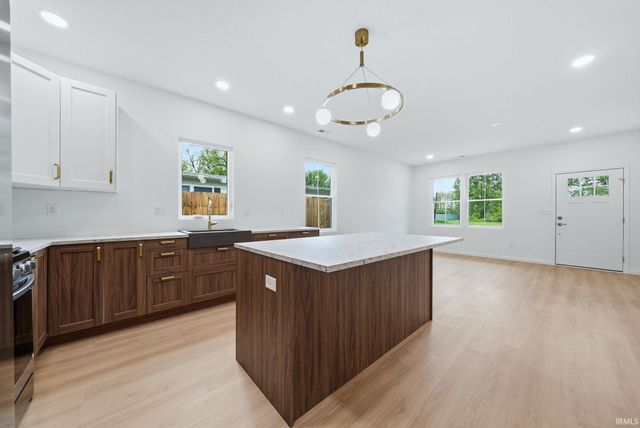 1005 Schirmeyer Street, Decatur, IN 46733