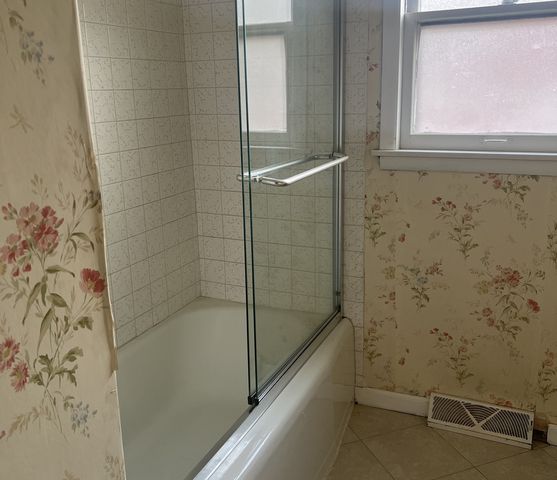 17205 Highland Avenue, Hazel Crest, IL 60429