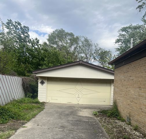 17205 Highland Avenue, Hazel Crest, IL 60429