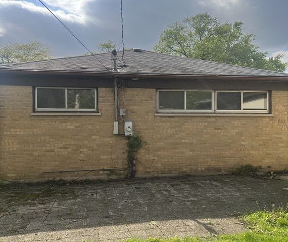 17205 Highland Avenue, Hazel Crest, IL 60429