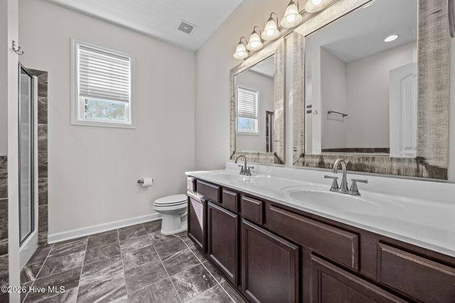 712 Dexter Court, Jacksonville, NC 28546