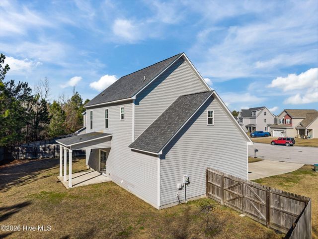 712 Dexter Court, Jacksonville, NC 28546