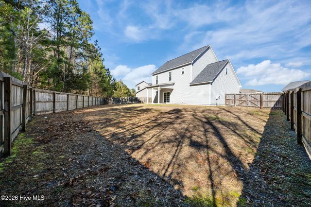 712 Dexter Court, Jacksonville, NC 28546