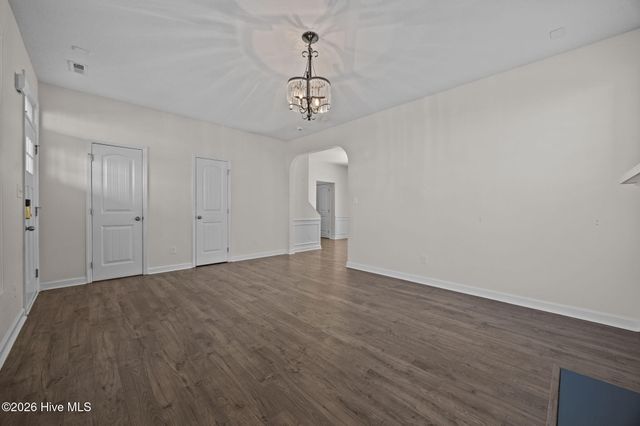 712 Dexter Court, Jacksonville, NC 28546