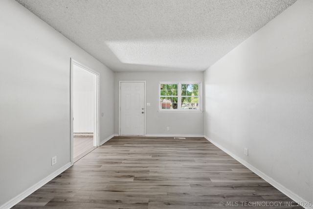 216 E J Street, Jenks, OK 74037