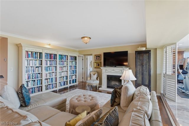 27500 Cedar Road 808, Beachwood, OH 44122
