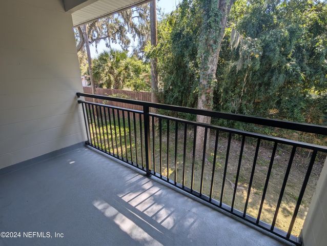 1924 DANESE Court, Jacksonville, FL 32207