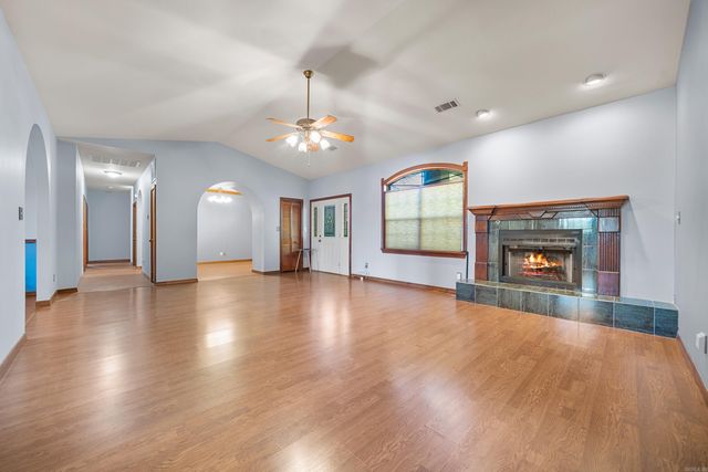 106 Pinehaven Place, Hot Springs, AR 71913