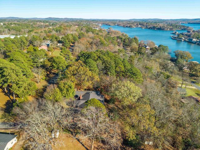 106 Pinehaven Place, Hot Springs, AR 71913