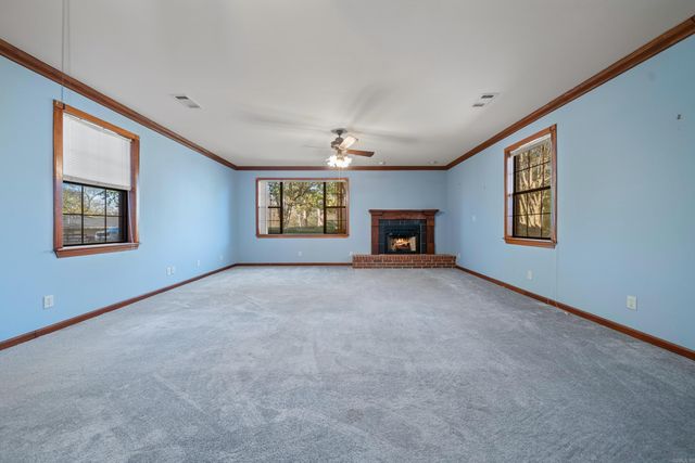 106 Pinehaven Place, Hot Springs, AR 71913