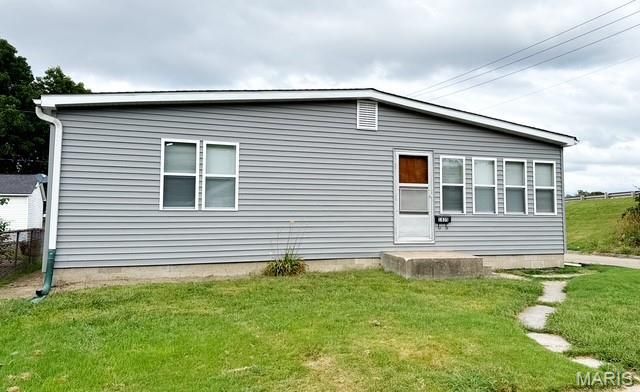 1835 Market Street, Madison, IL 62060