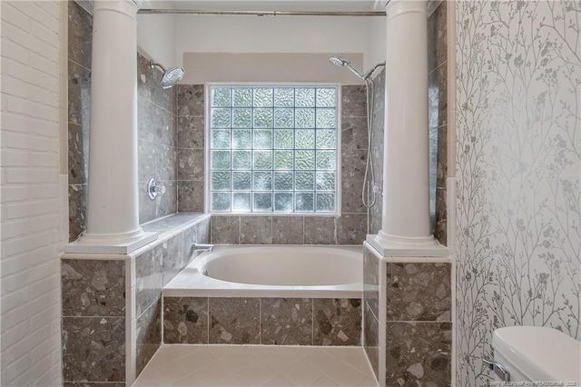 1915 Morganton Road, Fayetteville, NC 28305