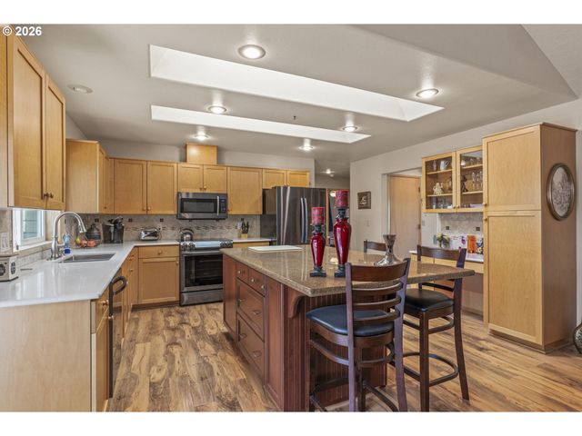 2951 PREMIERE Pl, Longview, WA 98632