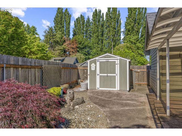 2951 PREMIERE Pl, Longview, WA 98632