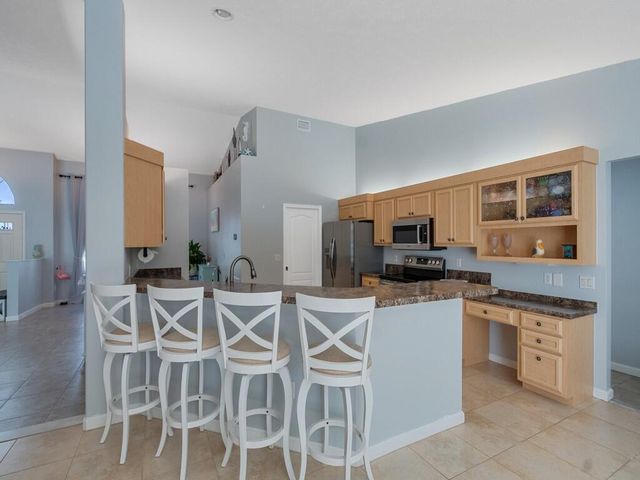 2101 SW Alloway Avenue, Port St. Lucie, FL 34953