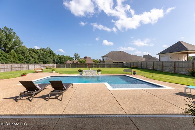 8209 Waterfall Way, Olive Branch, MS 38654