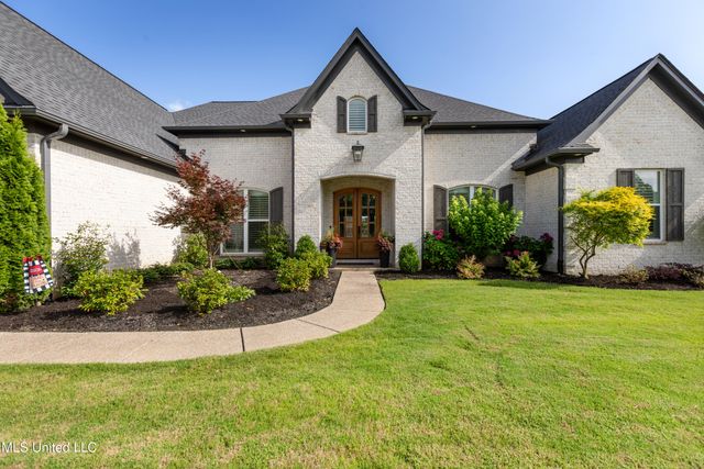 8209 Waterfall Way, Olive Branch, MS 38654