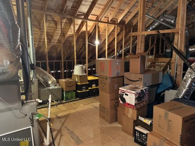 8209 Waterfall Way, Olive Branch, MS 38654