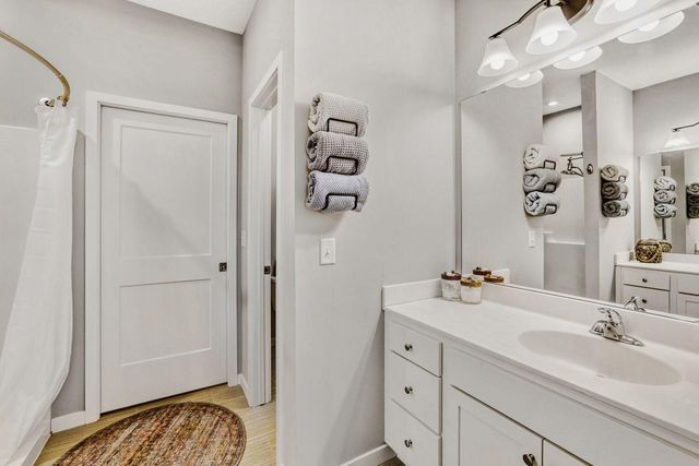 9105 Lexington Ave N B, Blaine, MN 55014