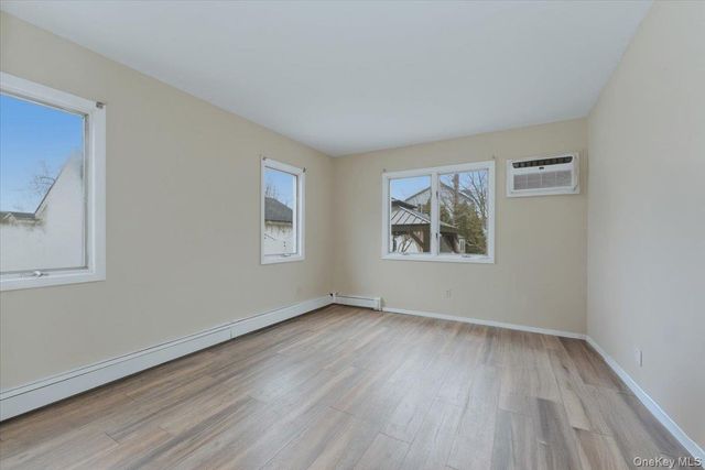 85 Spencer Avenue, Lynbrook, NY 11563