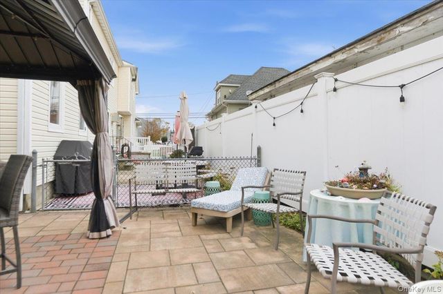 85 Spencer Avenue, Lynbrook, NY 11563