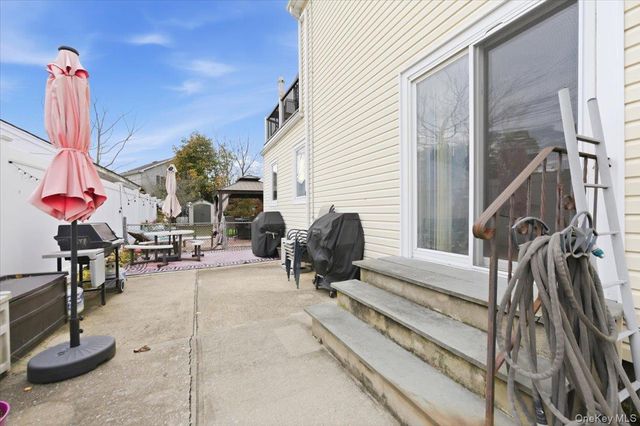 85 Spencer Avenue, Lynbrook, NY 11563