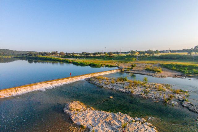 121 Pincea PL, San Marcos, TX 78666