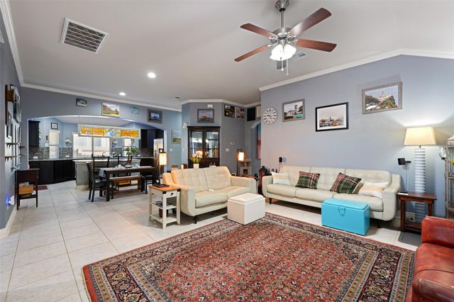 121 Pincea PL, San Marcos, TX 78666