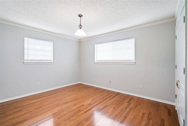 8921 Crosswind Drive, Fort Worth, TX 76179
