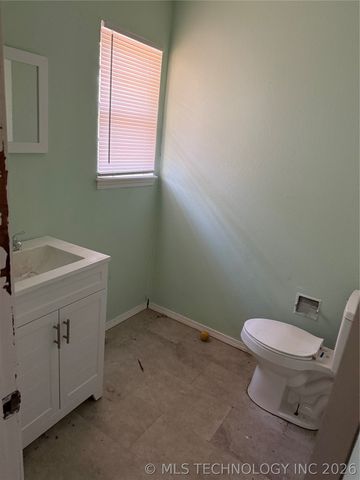 2410 S 77th Street East, Muskogee, OK 74403