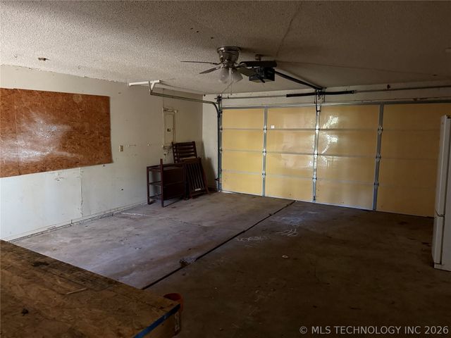 2410 S 77th Street East, Muskogee, OK 74403