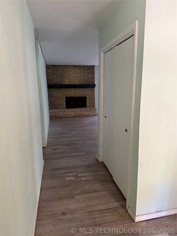 2410 S 77th Street East, Muskogee, OK 74403