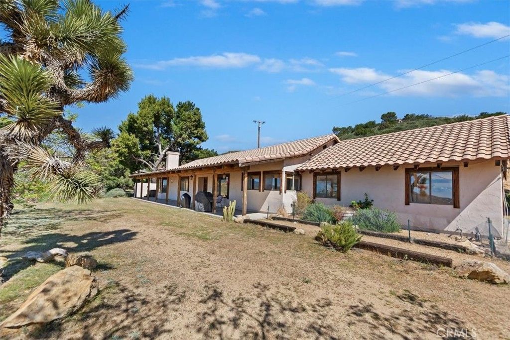 9060 Yucca Hills, Agua Dulce, CA 91390