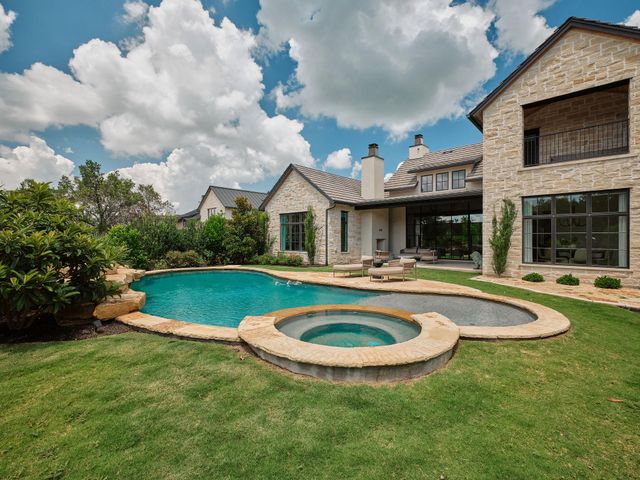 4320 Amarra DR, Austin, TX 78735