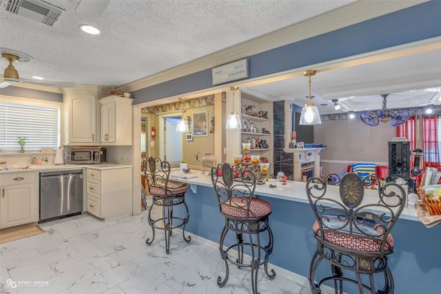 5960 Thornhill Avenue, Shreveport, LA 71106