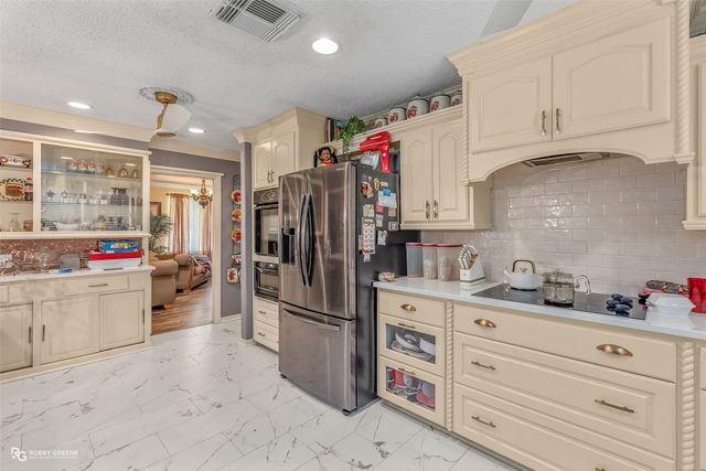 5960 Thornhill Avenue, Shreveport, LA 71106