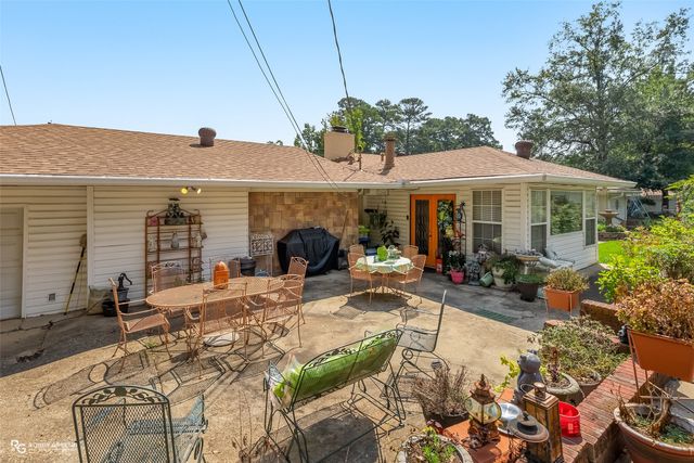 5960 Thornhill Avenue, Shreveport, LA 71106