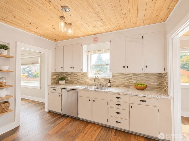 3528 Hoyt Avenue, Everett, WA 98201
